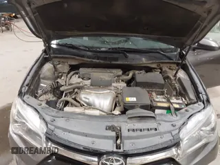 2017 Toyota Camry XLE z VIN 4T1BF1FK5HU389773, wystawiony jako IAAI lot #42189385 z przebiegiem 133 860 mil mil oraz . Historia ofert i sprzedaży dostępna na DreamBid. Obrazek 10.