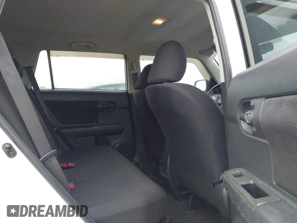 2008 Scion xB z VIN JTLKE50E781033090, wystawiony jako IAAI lot #42147891 z przebiegiem 182 113 mil mil oraz . Historia ofert i sprzedaży dostępna na DreamBid. Obrazek 8.