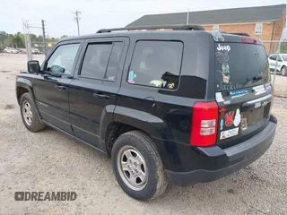 2016 Jeep Patriot Sport with VIN 1C4NJPBA8GD537851, listed as a IAAI auction lot 41996772 with 155,676 mi miles. Bid and sale history available at carsss.com. Image 3.