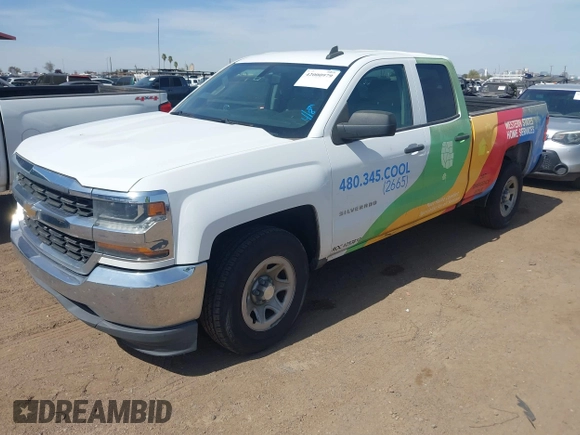2018 Chevrolet Silverado 1500 Work Truck with VIN 1GCRCNEC5JZ140850, listed as a IAAI auction lot 42000979 with 121,487 mi miles. Bid and sale history available at carsss.com. Image 17.