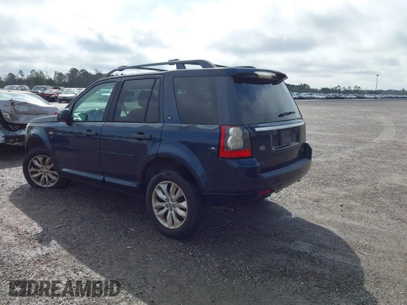 2011 Land Rover LR2 HSE z VIN SALFR2BN3BH244436, wystawiony jako IAAI lot #41759904 z przebiegiem 152 913 mil mil oraz . Historia ofert i sprzedaży dostępna na DreamBid. Obrazek 3.