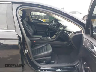 2019 Ford Fusion SEL with VIN 3FA6P0CD9KR237633, listed as a IAAI auction lot 41850201 with 68,157 mi miles. Bid and sale history available at carsss.com. Image 5.