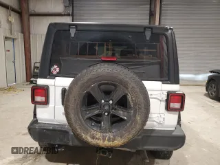 2020 Jeep Wrangler Unlimited Sport Altitude with VIN 1C4HJXDN5LW204180, listed as a Copart auction lot 45308075 with 67,340 mi miles and Salvage title. Bid and sale history available at DreamBid. Image 6.