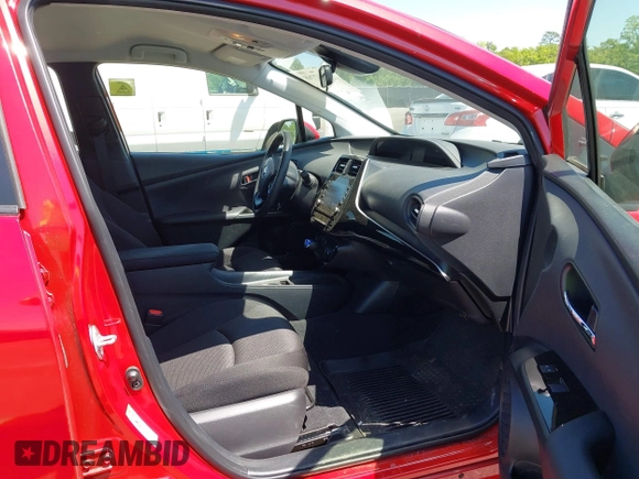 2022 Toyota Prius L Eco with VIN JTDKAMFU6N3158307, listed as a IAAI auction lot 42042768 with 17,882 mi miles and . Bid and sale history available at DreamBid. Image 5.