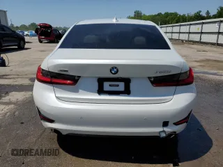 2021 BMW 3 Series 330i xDrive with VIN 3MW5R7J01M8B48136, listed as a Copart auction lot 52376245 with 47,411 mi miles and Salvage Title. Bid and sale history available at carsss.com. Image 6.