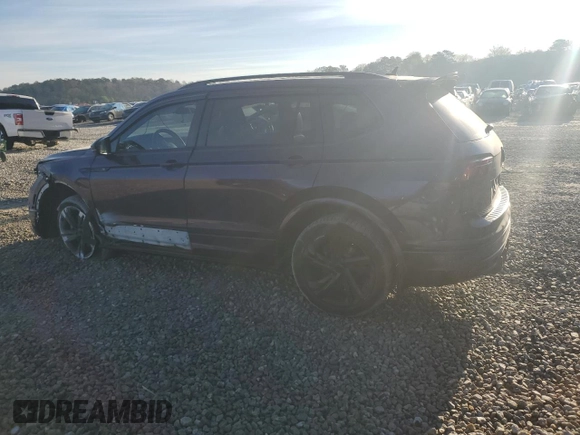2023 Volkswagen Tiguan SE R-Line Black with VIN 3VV8B7AX5PM127059, listed as a Copart auction lot 49730495 with 33,068 mi miles and Salvage Title. Bid and sale history available at DreamBid. Image 2.