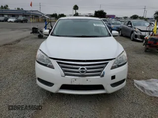 2014 Nissan Sentra SV z VIN 3N1AB7AP7EY340751, wystawiony jako Copart lot #59705475 z przebiegiem 136 712 mil mil oraz Czysty tytuł • Clean title. Historia ofert i sprzedaży dostępna na DreamBid. Obrazek 5.