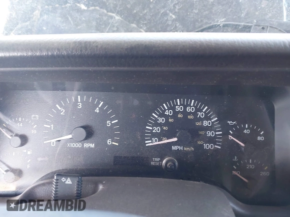 2001 Jeep Cherokee Sport с VIN 1J4FT48S01L581315, выставлен на аукционе IAAI как лот 40392021 с пробегом Не указан миль и . История ставок и продаж доступна на DreamBid. Изображение 7.