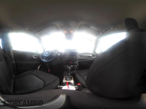 2015 Jeep Renegade Latitude with VIN ZACCJABT9FPB46231, listed as a IAAI auction lot 40805225 with 158,509 mi miles. Bid and sale history available at carsss.com. Image 18.