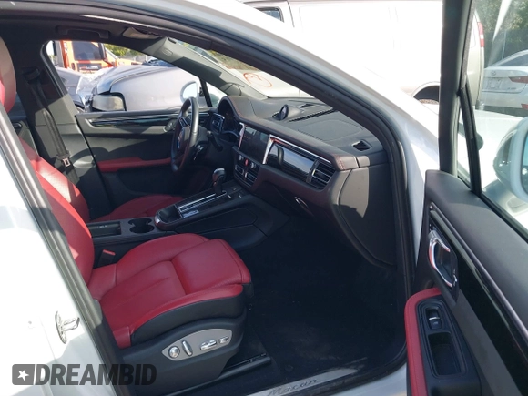 2024 Porsche Macan with VIN WP1AA2A5XRLB02665, listed as a IAAI auction lot 41018065 with Not provided miles and . Bid and sale history available at DreamBid. Image 5.