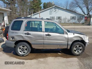 2002 Chevrolet Tracker with VIN 2CNBJ13C026911257, listed as a IAAI auction lot 41760465 with 135,549 mi miles and . Bid and sale history available at DreamBid. Image 14.