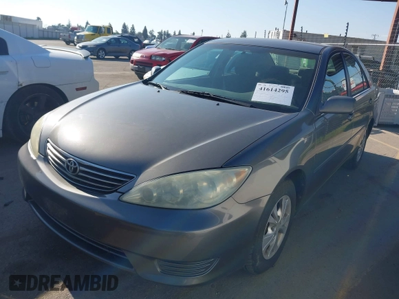 2005 Toyota Camry LE with VIN 4T1BF32K35U590150, listed as a IAAI auction lot 41614295 with 180,627 mi miles and . Bid and sale history available at DreamBid. Image 2.
