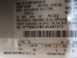 2018 Ford Transit z VIN 1FTBW2CM7JKA87273, wystawiony jako IAAI lot #42240277 z przebiegiem 80 226 mil mil oraz . Historia ofert i sprzedaży dostępna na DreamBid. Obrazek 9.