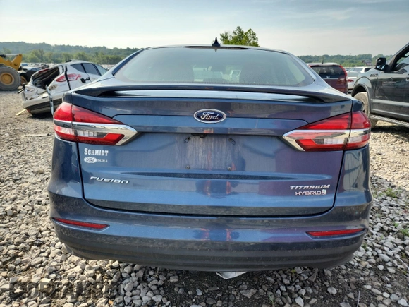 2019 Ford Fusion Titanium with VIN 3FA6P0RUXKR241536, listed as a Copart auction lot 61768335 with 208,133 mi miles and Salvage title. Bid and sale history available at DreamBid. Image 6.