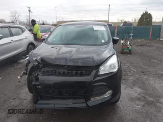 2016 Ford Escape SE with VIN 1FMCU0G78GUB56029, listed as a IAAI auction lot 41904627 with 102,685 mi miles. Bid and sale history available at carsss.com. Image 12.