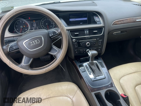 2013 Audi A4 Premium z VIN WAUBFAFL0DN036100, wystawiony jako IAAI lot #42399406 z przebiegiem 137 757 mil mil oraz . Historia ofert i sprzedaży dostępna na DreamBid. Obrazek 10.