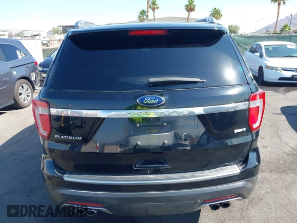 2018 Ford Explorer Platinum z VIN 1FM5K8HT5JGC94254, wystawiony jako IAAI lot #42373704 z przebiegiem 85 644 mil mil oraz . Historia ofert i sprzedaży dostępna na DreamBid. Obrazek 17.