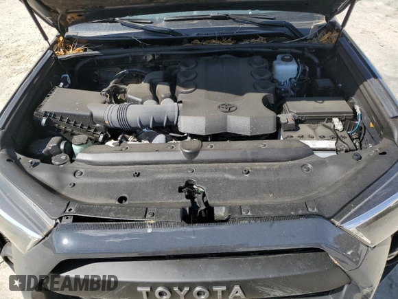 2024 Toyota 4Runner TRD Pro z VIN JTELU5JR3R6258627, wystawiony jako Copart lot #50784785 z przebiegiem 7 626 mil mil oraz Nie do naprawy • Non repairable. Historia ofert i sprzedaży dostępna na DreamBid. Obrazek 13.