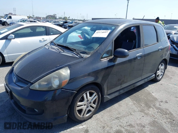 2007 Honda Fit Sport z VIN JHMGD38607S021022, wystawiony jako IAAI lot #42274897 z przebiegiem 277 486 mil mil oraz . Historia ofert i sprzedaży dostępna na DreamBid. Obrazek 2.