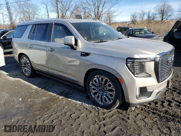 2023 GMC Yukon Denali Ultimate with VIN 1GKS2EKL5PR340438, listed as a Copart auction lot 43008615 with 8,747 mi miles and Salvage Title. Bid and sale history available at carsss.com. Image 4.