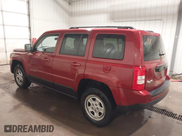 2016 Jeep Patriot Sport with VIN 1C4NJRBB0GD782440, listed as a IAAI auction lot 41311967 with 160,131 mi miles and . Bid and sale history available at carsss.com. Image 3.