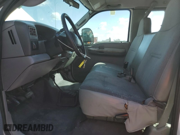 2004 Ford F-250 XL with VIN 1FTNX21L74ED07583, listed as a Copart auction lot 74755474 with 227,029 mi miles and Salvage Title. Bid and sale history available at DreamBid. Image 7.