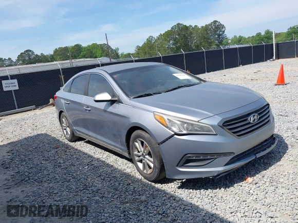 2015 Hyundai Sonata SE with VIN 5NPE24AF8FH118366, listed as a IAAI auction lot 42086388 with 179,499 mi miles and . Bid and sale history available at carsss.com. Image 1.