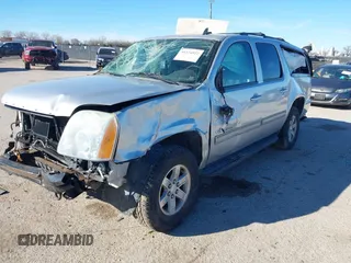 2011 GMC Yukon XL SLT with VIN 1GKS2KE30BR385063, listed as a IAAI auction lot 41224922 with Not Provided miles. Bid and sale history available at carsss.com. Image 16.