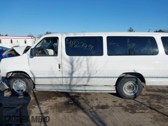 2010 Ford Econoline Passenger XL с VIN 1FBSS3BLXADA00923, выставлен на аукционе IAAI как лот 41327434 с пробегом 229 175 миль миль и . История ставок и продаж доступна на DreamBid. Изображение 14.