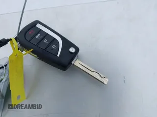 2025 Toyota Corolla LE z VIN 5YFB4MDE1SP294222, wystawiony jako IAAI lot #42462252 z przebiegiem 7 389 mil mil oraz . Historia ofert i sprzedaży dostępna na DreamBid. Obrazek 11.