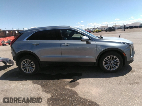 2024 Cadillac XT4 FWD Premium Luxury with VIN 1GYFZCR46RF221436, listed as a IAAI auction lot 42140984 with 32,534 mi miles and . Bid and sale history available at carsss.com. Image 14.