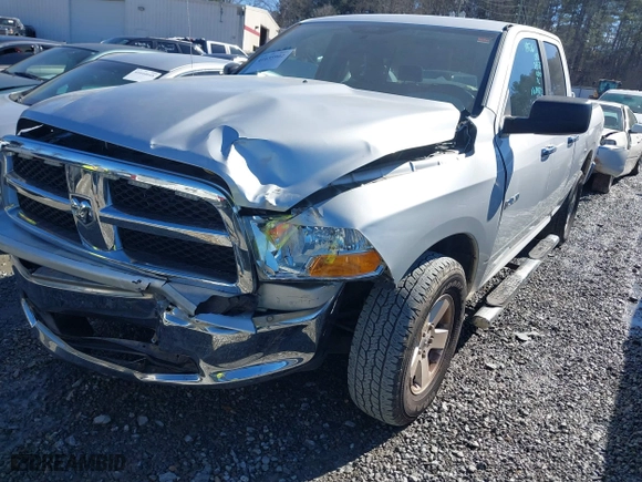2010 Dodge Ram 1500 SLT with VIN 1D7RB1GP8AS104872, listed as a IAAI auction lot 41635902 with 195,924 mi miles. Bid and sale history available at carsss.com. Image 17.