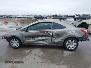 2006 Honda Civic Cpe LX with VIN 2HGFG11686H559025, listed as a IAAI auction lot 41564965 with 279,475 mi miles. Bid and sale history available at carsss.com. Image 15.