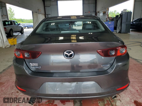 2019 Mazda 3 Select z VIN JM1BPACL2K1106950, wystawiony jako Copart lot #59481345 z przebiegiem 56 582 mil mil oraz Szkoda całkowita • Salvage title. Historia ofert i sprzedaży dostępna na DreamBid. Obrazek 6.
