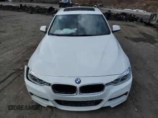 2017 BMW 3 Series 340i xDrive with VIN WBA8B7C34HA190285, listed as a Copart auction lot 42045855 with 60,509 mi miles and Salvage Title. Bid and sale history available at carsss.com. Image 5.