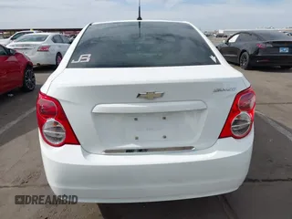 2013 Chevrolet Sonic LS with VIN 1G1JA5SH9D4249356, listed as a IAAI auction lot 42373352 with 151,337 mi miles and . Bid and sale history available at DreamBid. Image 17.