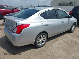 2015 Nissan Versa SV with VIN 3N1CN7AP1FL837454, listed as a IAAI auction lot 42166710 with 62,450 mi miles. Bid and sale history available at carsss.com. Image 4.