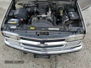1998 Chevrolet Silverado 1500 with VIN 1GCEK14R6WE171264, listed as a Copart auction lot 53724175 with 152,830 mi miles and Non Repairable. Bid and sale history available at DreamBid. Image 11.