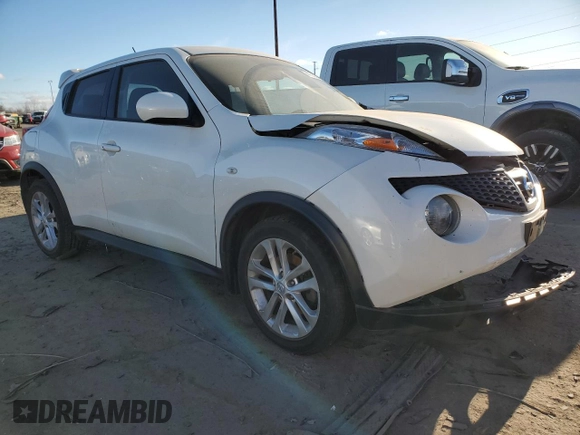 2014 Nissan Juke S with VIN JN8AF5MV1ET355405, listed as a Copart auction lot 41558045 with 70,347 mi miles and Clean Title. Bid and sale history available at carsss.com. Image 4.