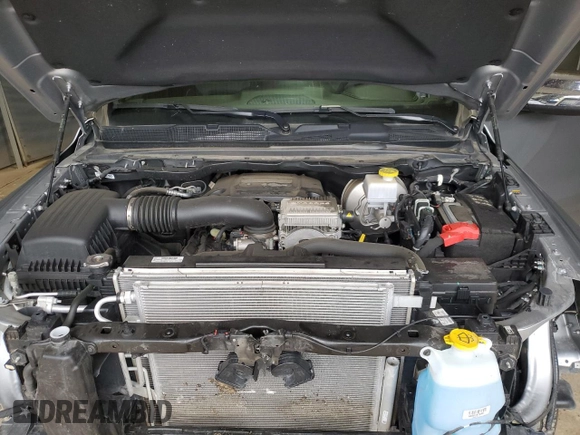 2024 Ram 1500 Laramie with VIN 1C6SRFJT5RN223670, listed as a Copart auction lot 65283975 with 36,433 mi miles and Clean title. Bid and sale history available at DreamBid. Image 11.