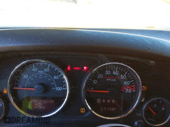 2015 Jeep Wrangler Unlimited Rubicon z VIN 1C4BJWFG4FL681946, wystawiony jako IAAI lot #40809597 z przebiegiem 57 148 mil mil oraz . Historia ofert i sprzedaży dostępna na DreamBid. Obrazek 7.