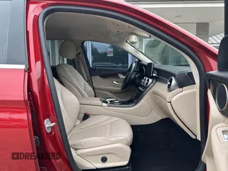 2016 Mercedes-Benz GLC 300 with VIN WDC0G4JB8GF010523, listed as a IAAI auction lot 42724297 with 180,485 mi miles and . Bid and sale history available at DreamBid. Image 5.