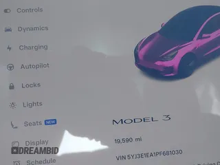 2023 Tesla Model 3 z VIN 5YJ3E1EA1PF681030, wystawiony jako IAAI lot #41545960 z przebiegiem 19 590 mil mil oraz . Historia ofert i sprzedaży dostępna na DreamBid. Obrazek 14.