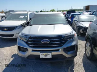 2021 Ford Explorer XLT with VIN 1FMSK7DH3MGA62769, listed as a IAAI auction lot 41218906 with 122,139 mi miles. Bid and sale history available at carsss.com. Image 13.