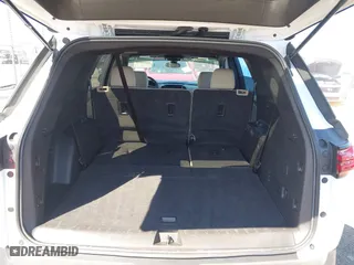 2022 Chevrolet Traverse LS with VIN 1GNERFKW7NJ115171, listed as a IAAI auction lot 41690818 with 89,360 mi miles. Bid and sale history available at carsss.com. Image 8.