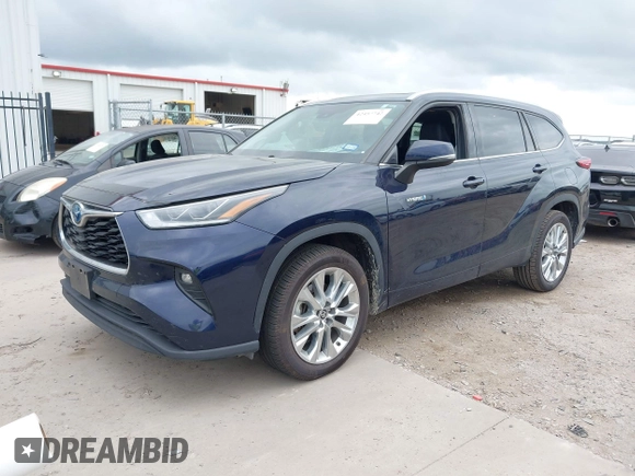 2020 Toyota Highlander Hybrid Limited with VIN 5TDYARAH3LS002884, listed as a IAAI auction lot 42457742 with 37,375 mi miles and . Bid and sale history available at DreamBid. Image 17.