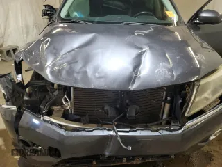 2014 Nissan Pathfinder S with VIN 5N1AR2MM8EC716889, listed as a Copart auction lot 59031105 with Not provided miles and Salvage title. Bid and sale history available at DreamBid. Image 12.