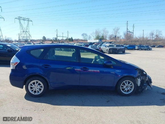 2013 Toyota Prius v Two with VIN JTDZN3EU9D3213958, listed as a IAAI auction lot 41804607 with 195,551 mi miles. Bid and sale history available at carsss.com. Image 13.