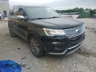 2018 Ford Explorer Platinum z VIN 1FM5K8HT9JGB29209, wystawiony jako Copart lot #58173395 z przebiegiem 137 640 mil mil oraz Szkoda całkowita • Salvage title. Historia ofert i sprzedaży dostępna na DreamBid. Obrazek 4.