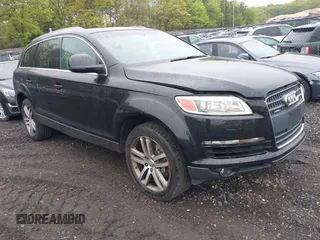 2007 Audi Q7 Premium z VIN WA1BY74L27D068845, wystawiony jako IAAI lot #42194950 z przebiegiem Nie podano mil oraz . Historia ofert i sprzedaży dostępna na DreamBid. Obrazek 1.